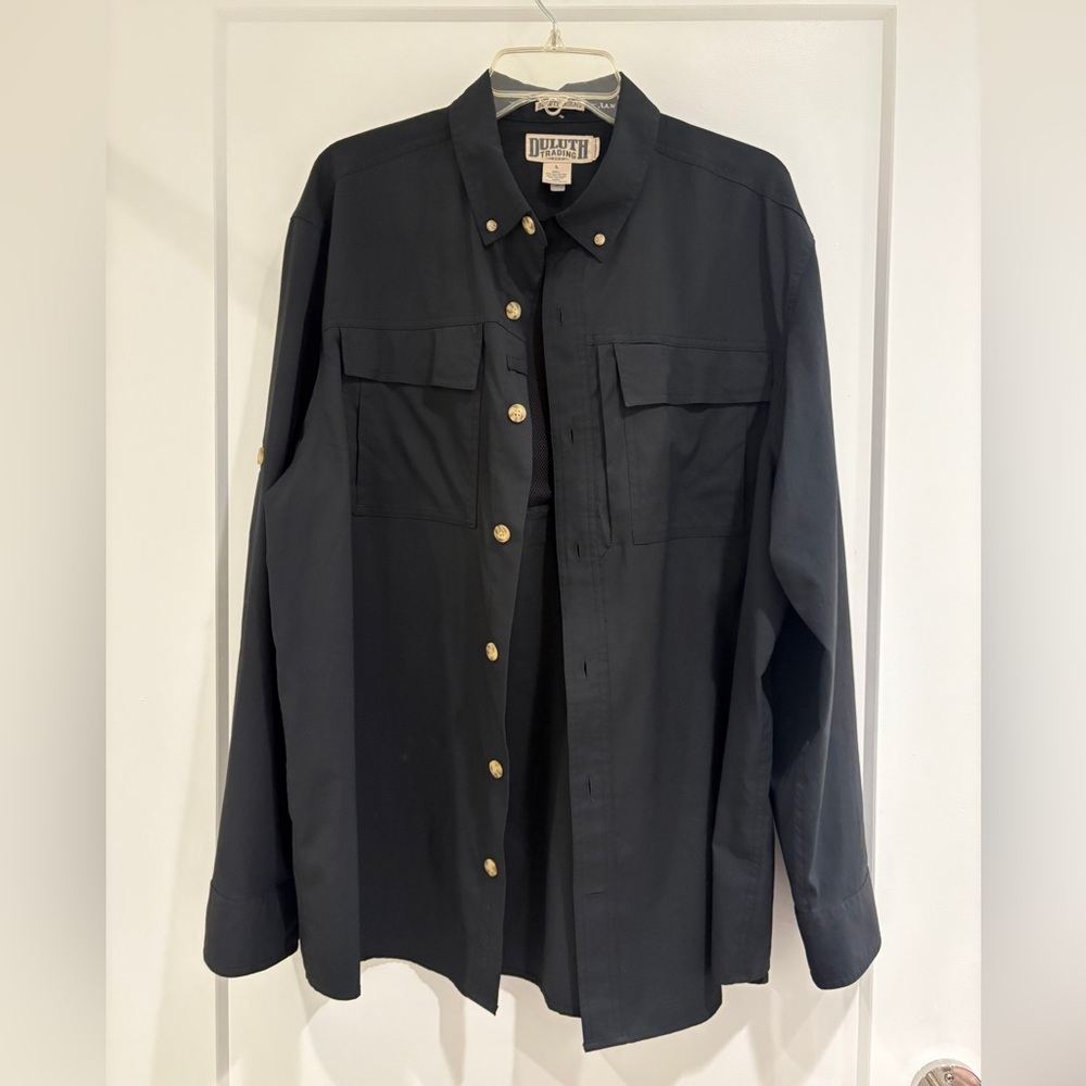 Duluth Trading Co | Men's Black Longsleeves Button down